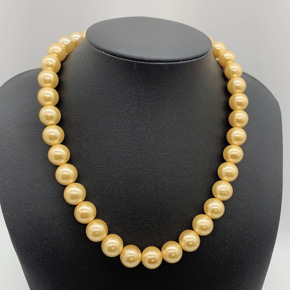 12mm Shell Golden Faux Pearl on Sterling Silver 925 Clasp - Picture 1 of 10